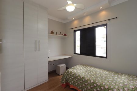 Casa à venda com 163m², 3 quartos e 2 vagasQuarto 1