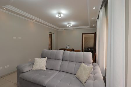 Sala de casa à venda com 3 quartos, 163m² em Pinheirinho, Santo André