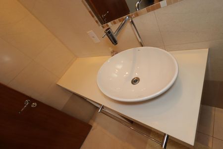 Casa à venda com 163m², 3 quartos e 2 vagasBanheiro da Suíte - Pia