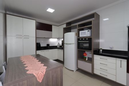 Casa à venda com 163m², 3 quartos e 2 vagasCozinha