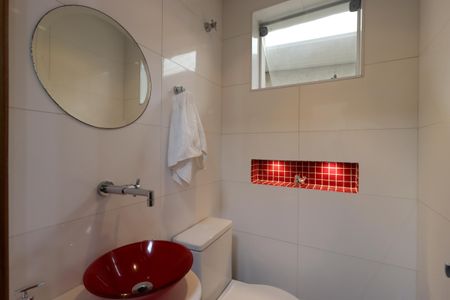 Casa à venda com 163m², 3 quartos e 2 vagasLavabo