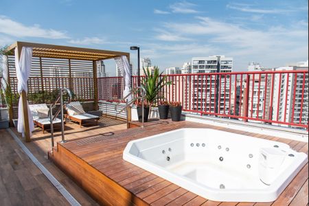 Studio para alugar com 34m², 1 quarto e sem vaga Studio para alugar com 34m², 1 quarto e sem vagaJacuzzi