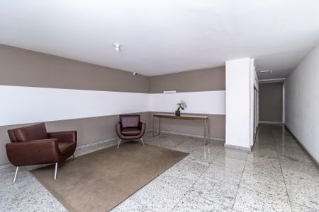 Apartamento à venda com 69m², 3 quartos e 2 vagasHall de entrada