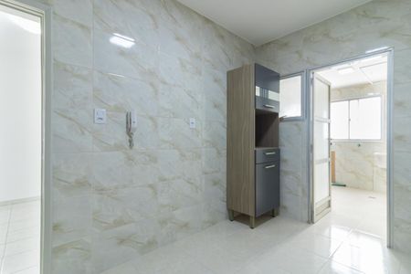 Apartamento à venda com 108m², 2 quartos e 1 vaga Apartamento à venda com 108m², 2 quartos e 1 vagaCozinha