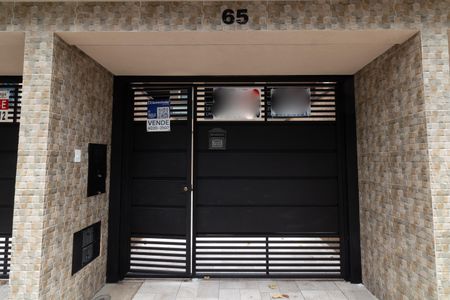 Casa à venda com 113m², 2 quartos e 3 vagasFachada