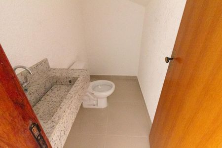 Casa à venda com 113m², 2 quartos e 3 vagasLavabo