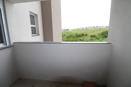 Apartamento para alugar com 70m², 2 quartos e 2 vagasSala