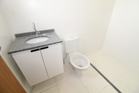 Apartamento para alugar com 70m², 2 quartos e 2 vagasBanheiro da Suíte