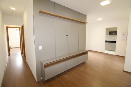 Apartamento para alugar com 70m², 2 quartos e 2 vagasSala