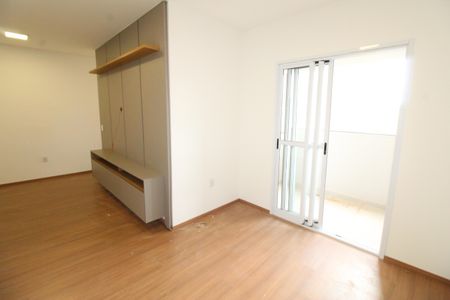 Apartamento para alugar com 70m², 2 quartos e 2 vagasSala