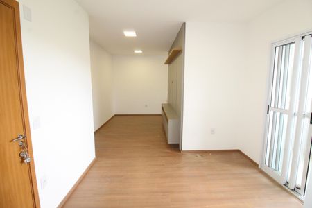 Apartamento para alugar com 70m², 2 quartos e 2 vagasSala