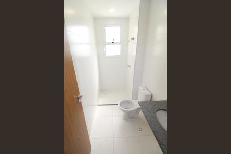 Apartamento para alugar com 70m², 2 quartos e 2 vagasBanheiro