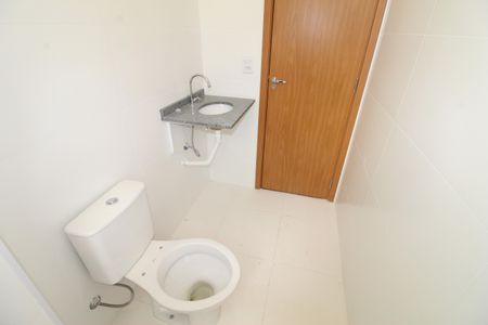Apartamento para alugar com 70m², 2 quartos e 2 vagasBanheiro