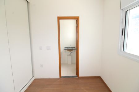 Apartamento para alugar com 70m², 2 quartos e 2 vagasSuíte