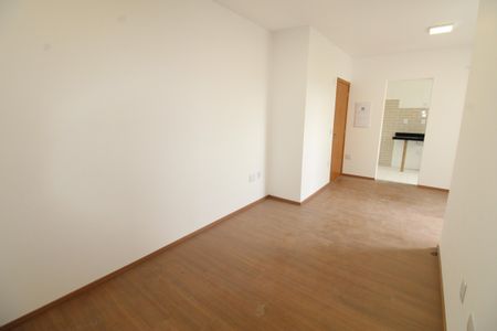 Apartamento para alugar com 70m², 2 quartos e 2 vagasSala