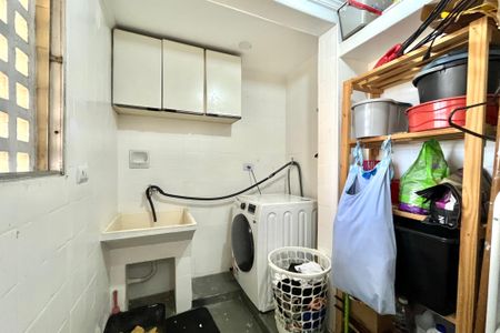 Apartamento à venda com 65m², 2 quartos e 1 vagaÁrea de Serviço