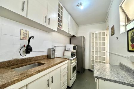 Apartamento à venda com 65m², 2 quartos e 1 vagaCozinha