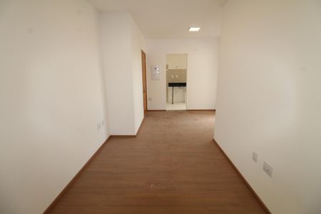 Apartamento para alugar com 70m², 2 quartos e 1 vagaSala