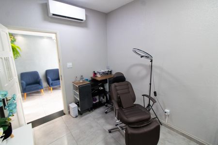 Casa à venda com 77m², 3 quartos e 3 vagasSALA