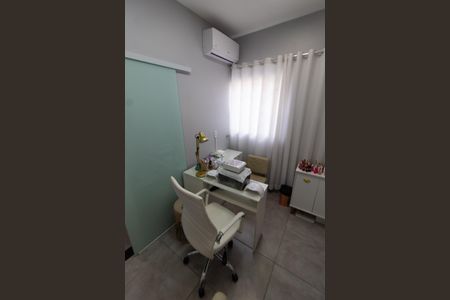 Casa à venda com 77m², 3 quartos e 3 vagasQUARTO 2