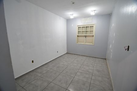 Casa à venda com 77m², 2 quartos e 3 vagasQuarto 1