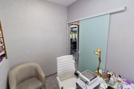 Casa à venda com 77m², 3 quartos e 3 vagasQUARTO 2