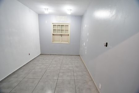 Casa à venda com 77m², 2 quartos e 3 vagasQuarto 1