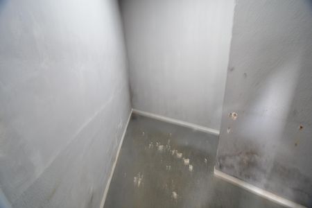 Casa à venda com 77m², 2 quartos e 3 vagasQuarto de Serviço