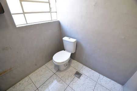 Casa à venda com 77m², 2 quartos e 3 vagasLavabo