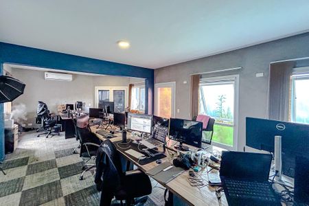 Sala de casa à venda com 3 quartos, 300m² em Jardim da Saúde, São Paulo