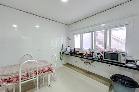 Casa à venda com 300m², 3 quartos e 2 vagasCozinha