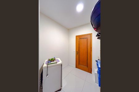 Casa à venda com 300m², 3 quartos e 2 vagasCloset da suíte