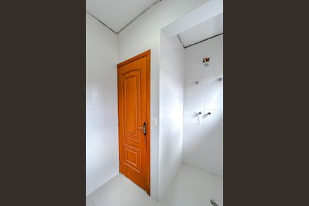 Casa à venda com 300m², 3 quartos e 2 vagasBanheiro