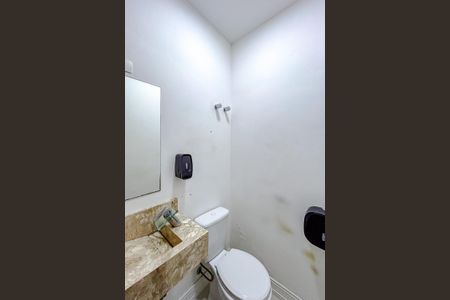 Casa à venda com 300m², 3 quartos e 2 vagasLavabo