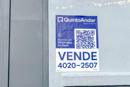 Casa à venda com 300m², 3 quartos e 2 vagasPlaquinha