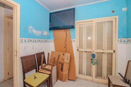 Casa à venda com 285m², 5 quartos e 4 vagas Casa à venda com 285m², 5 quartos e 4 vagasQuarto 2 - Edícula