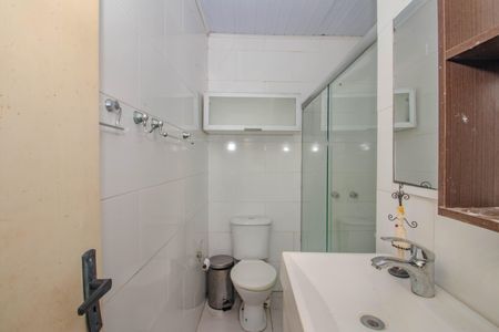 Casa à venda com 285m², 5 quartos e 4 vagas Casa à venda com 285m², 5 quartos e 4 vagasBanheiro- Edícula