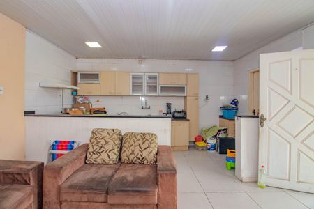 Casa à venda com 285m², 5 quartos e 4 vagas Casa à venda com 285m², 5 quartos e 4 vagasSala - Edícula