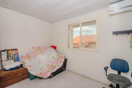 Casa à venda com 285m², 5 quartos e 4 vagas Casa à venda com 285m², 5 quartos e 4 vagasQuarto 1 - Edícula