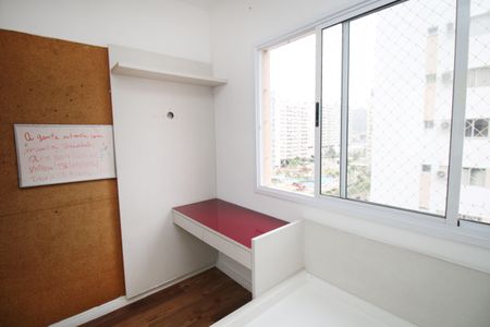 Apartamento para alugar com 71m², 3 quartos e 1 vagaQuarto 2