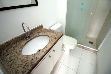 Apartamento para alugar com 71m², 3 quartos e 1 vagaBanheiro da Suíte 1