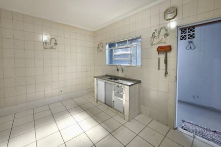 Casa para alugar com 113m², 3 quartos e 2 vagasCozinha