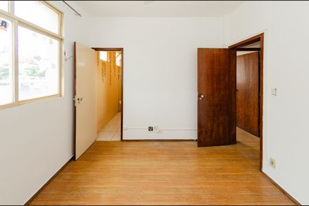 Apartamento à venda com 117m², 3 quartos e 1 vaga Apartamento à venda com 117m², 3 quartos e 1 vagaSuíte