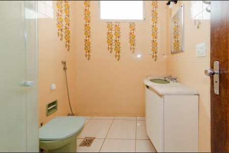 Apartamento à venda com 117m², 3 quartos e 1 vaga Apartamento à venda com 117m², 3 quartos e 1 vagaBanheiro social