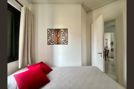 Apartamento à venda com 67m², 3 quartos e 1 vagaQuarto 2