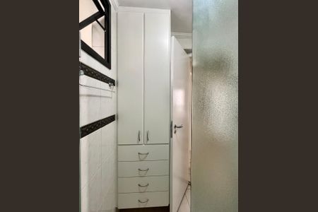 Apartamento à venda com 67m², 3 quartos e 1 vagaBanheiro Social