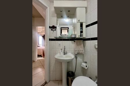 Apartamento à venda com 67m², 3 quartos e 1 vagaBanheiro Social