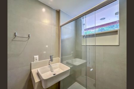 Apartamento para alugar com 90m², 3 quartos e 2 vagasBanheiro Social