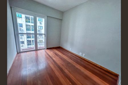 Apartamento para alugar com 90m², 3 quartos e 2 vagasSuíte