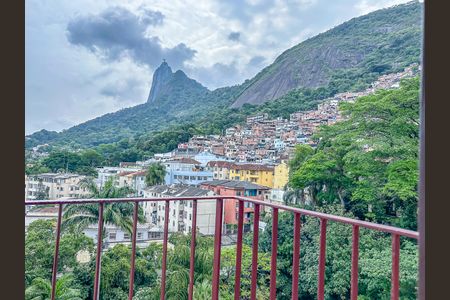 Apartamento para alugar com 90m², 3 quartos e 2 vagasSala